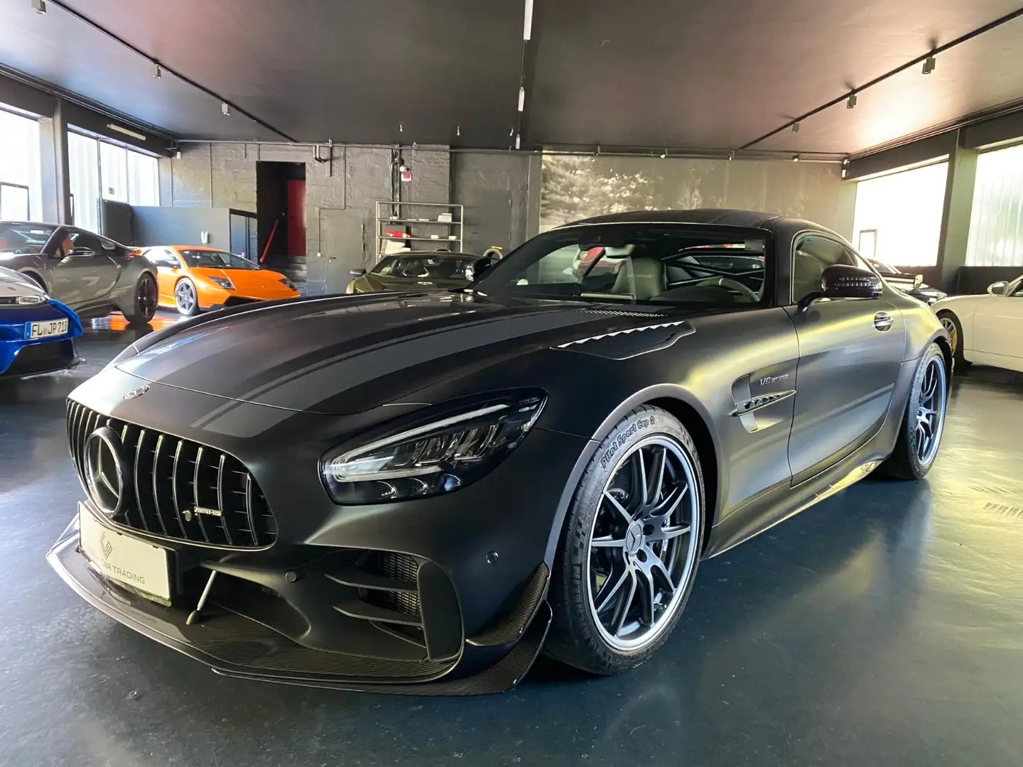 Mercedes-Benz AMG GT PRO*Magno*Track Pack*Carbon*Burmester Gris - 1