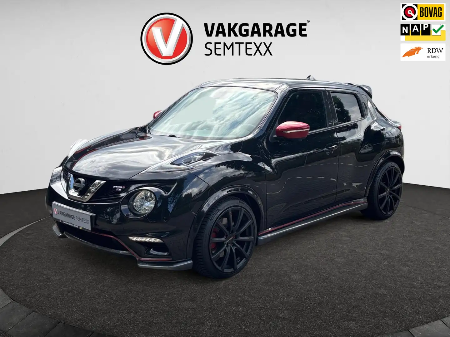 Nissan Juke 1.6 DIG-T Nismo RS | Clima | Camera | Navi | Led D Zwart - 1