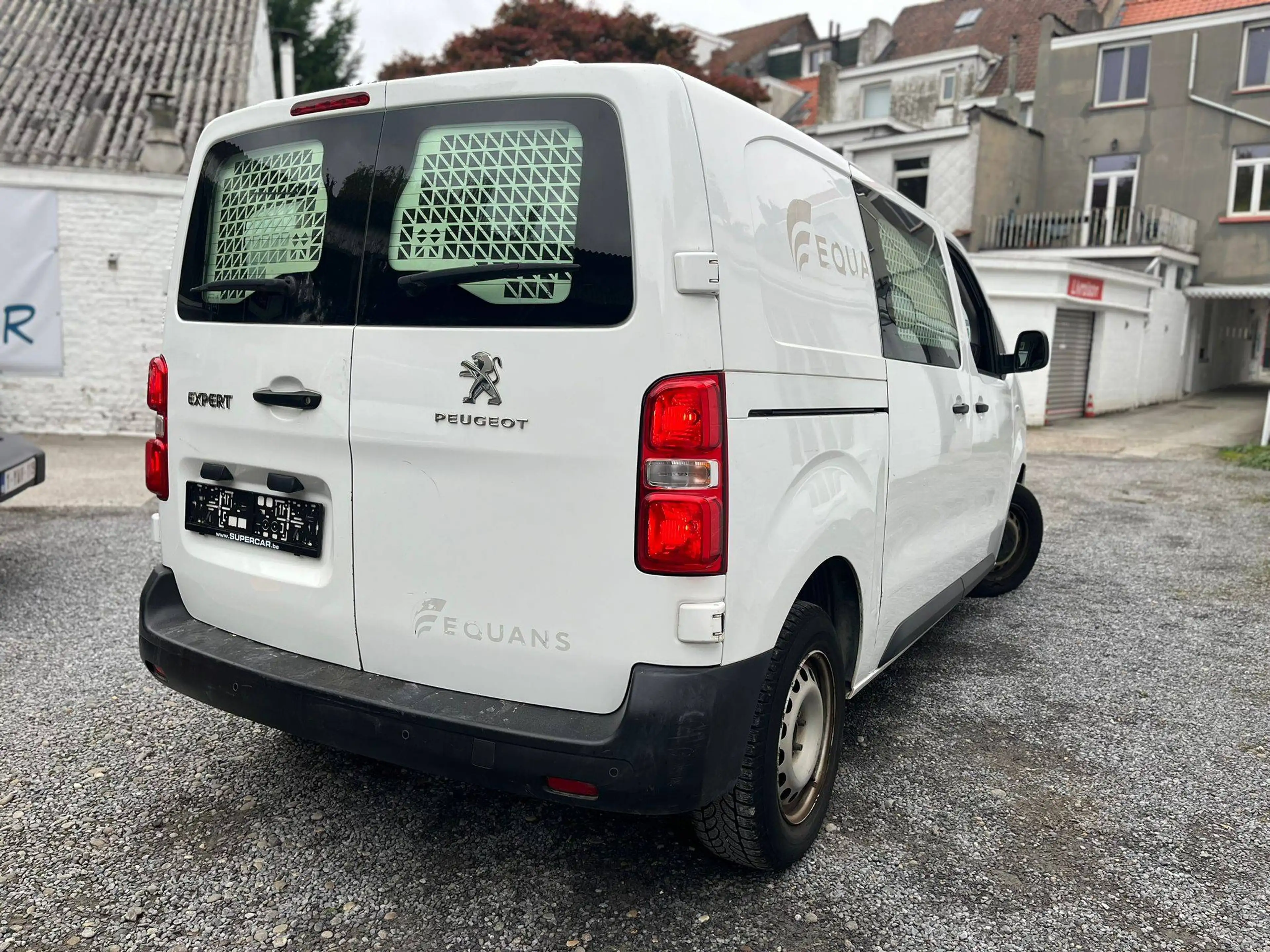 Peugeot Expert 2.0 BlueHDi L2 Standard Premium S * CAPT ARR * A/C * BLTHT * 270 X 60 MOIS * — photo 3