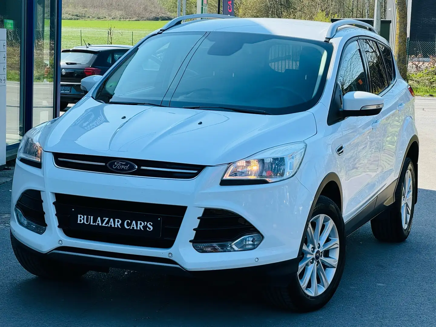 Ford Kuga 2.0 TDCi FWD Titanium*1 ER MAIN*CARNET*EURO6B*GARA Wit - 1