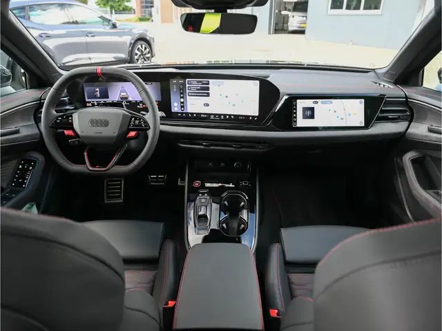 Audi RS5 view 20