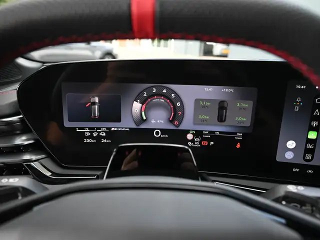 Audi RS5 view 22