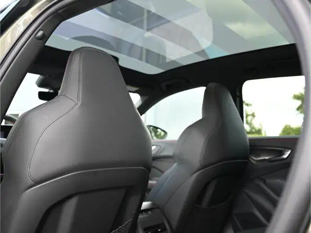 Audi RS5 view 23