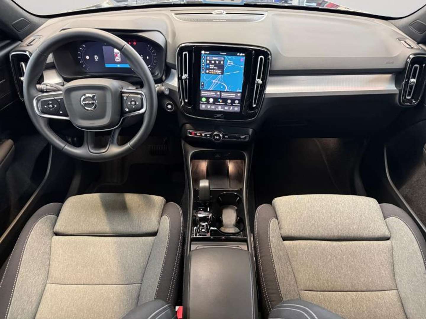 Volvo XC40 B3 Plus -  - Joinsteer - #3