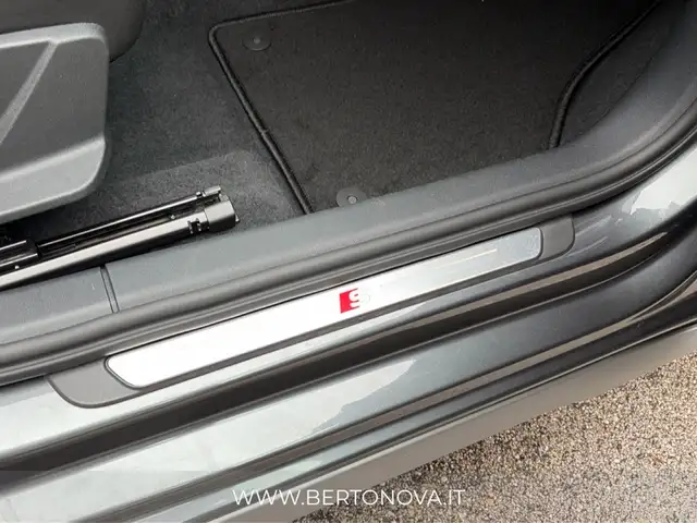 Audi A3 view 11