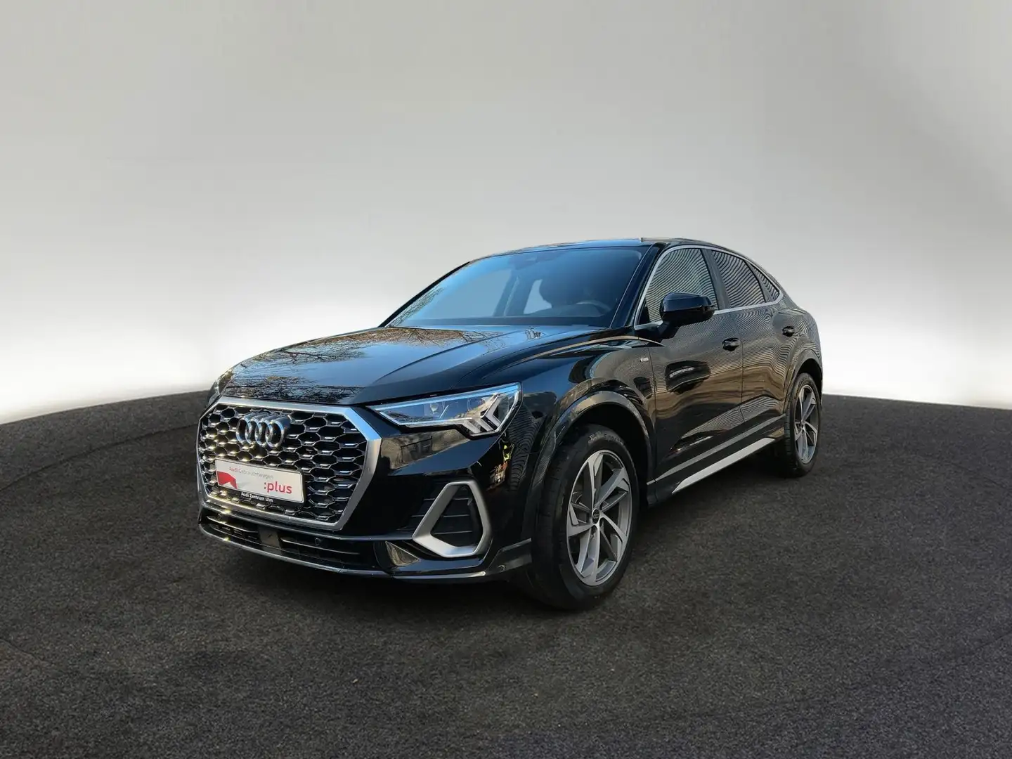 Audi Q3 S-Line 35 TFSI AHK LED NAVI 5J.GAR. Schwarz - 2