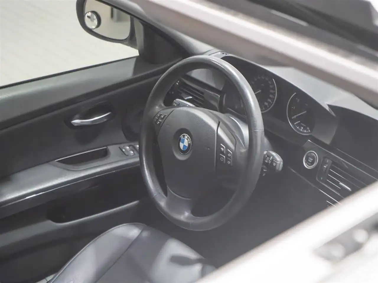 BMW 3 Series fotografie BMW 3 Series