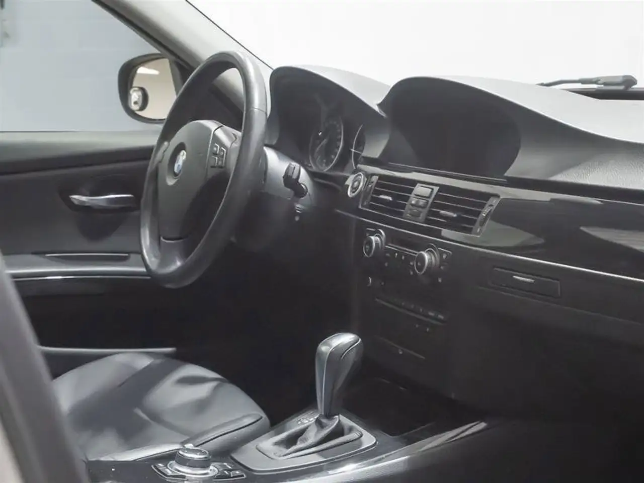 BMW 3 Series fotografie BMW 3 Series