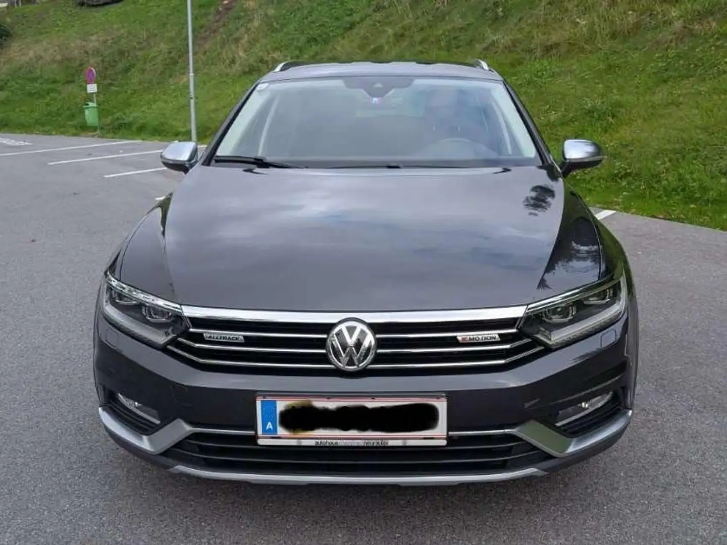 Volkswagen Passat Passat Highline 2,0 TDI SCR DSG Highline Grau - 1