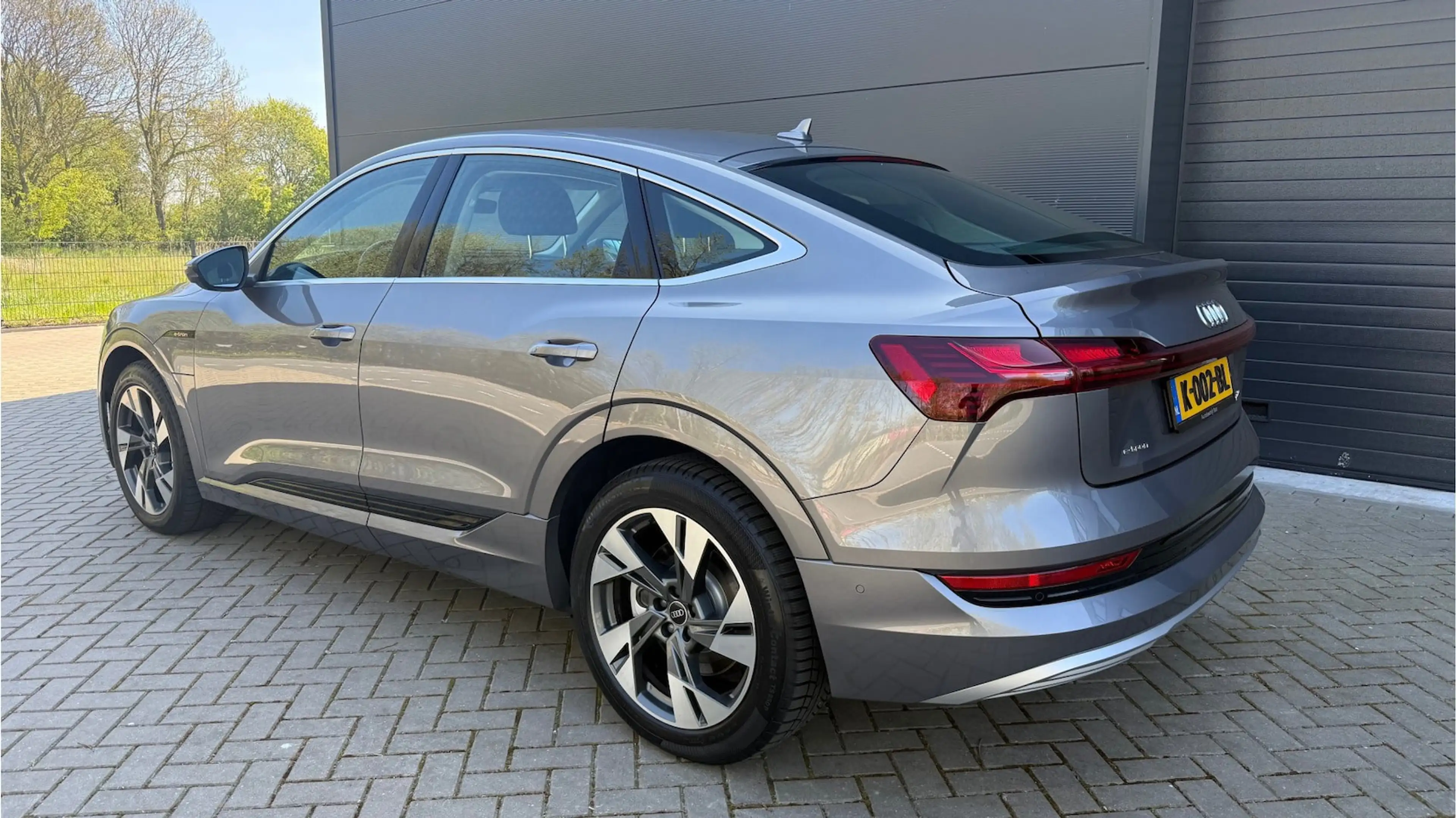 Audi e-tron Sportback 55 quattro Business edition 95 kWh — photo 3
