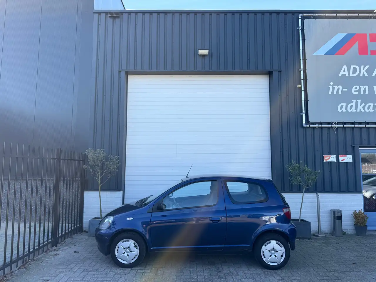 Toyota Yaris 1.3-16V VVT-i Luna NIEUWE APK! 18-03-2027, foto 3