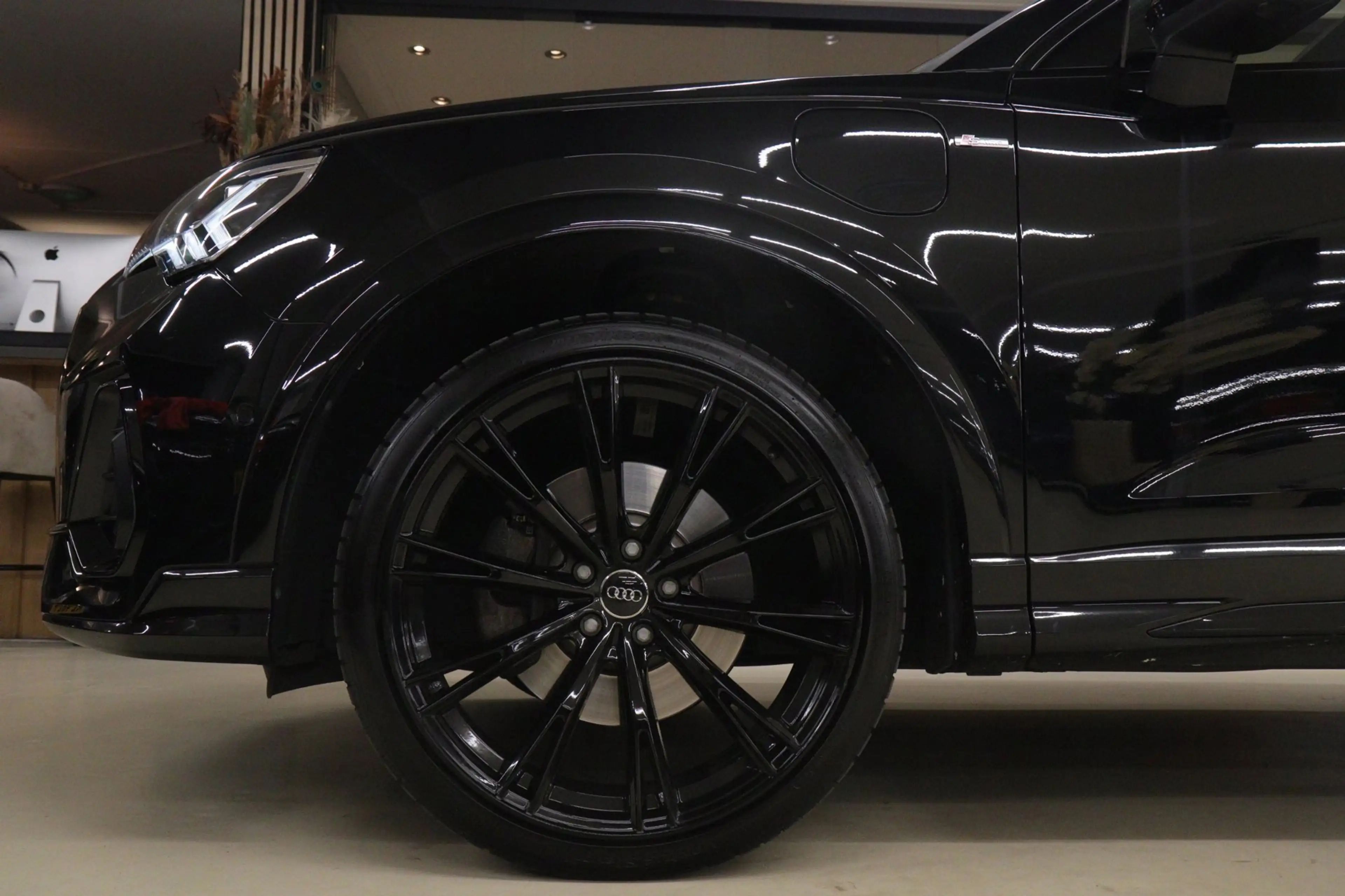 Audi Q3 45 TFSI e S Edition 3X S-Line /PANO/KEYLES/STOELV/ — photo 34