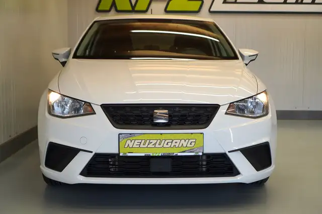 Seat Ibiza view 8