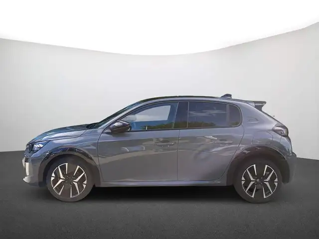 Peugeot 208 view 4