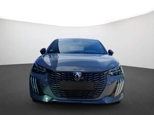 Peugeot 208 view 2