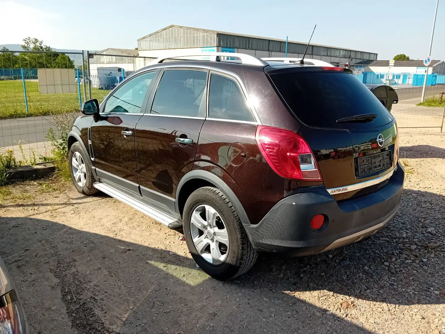 Opel Antara Cosmo 4x4, AT, AHK, GSD ab 89€ mtl.finanz Braun - 1