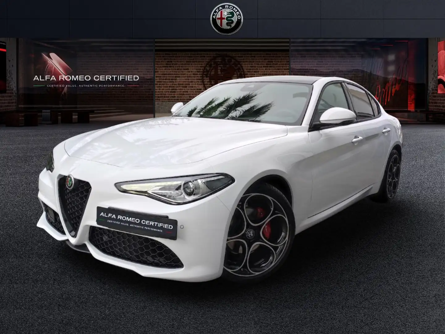 Alfa Romeo Giulia 2.0 Gasolina 147kW (200CV)  RWD Sprint Biały - 1