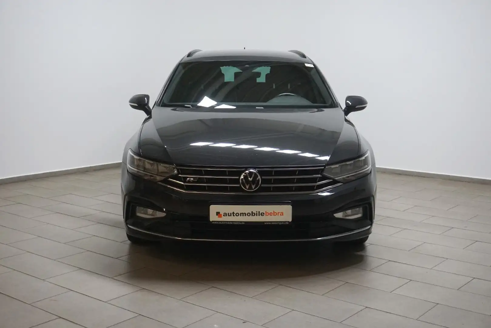 Volkswagen Passat 2.0TDI DSG R-Line AHK Navi LED Grau - 2