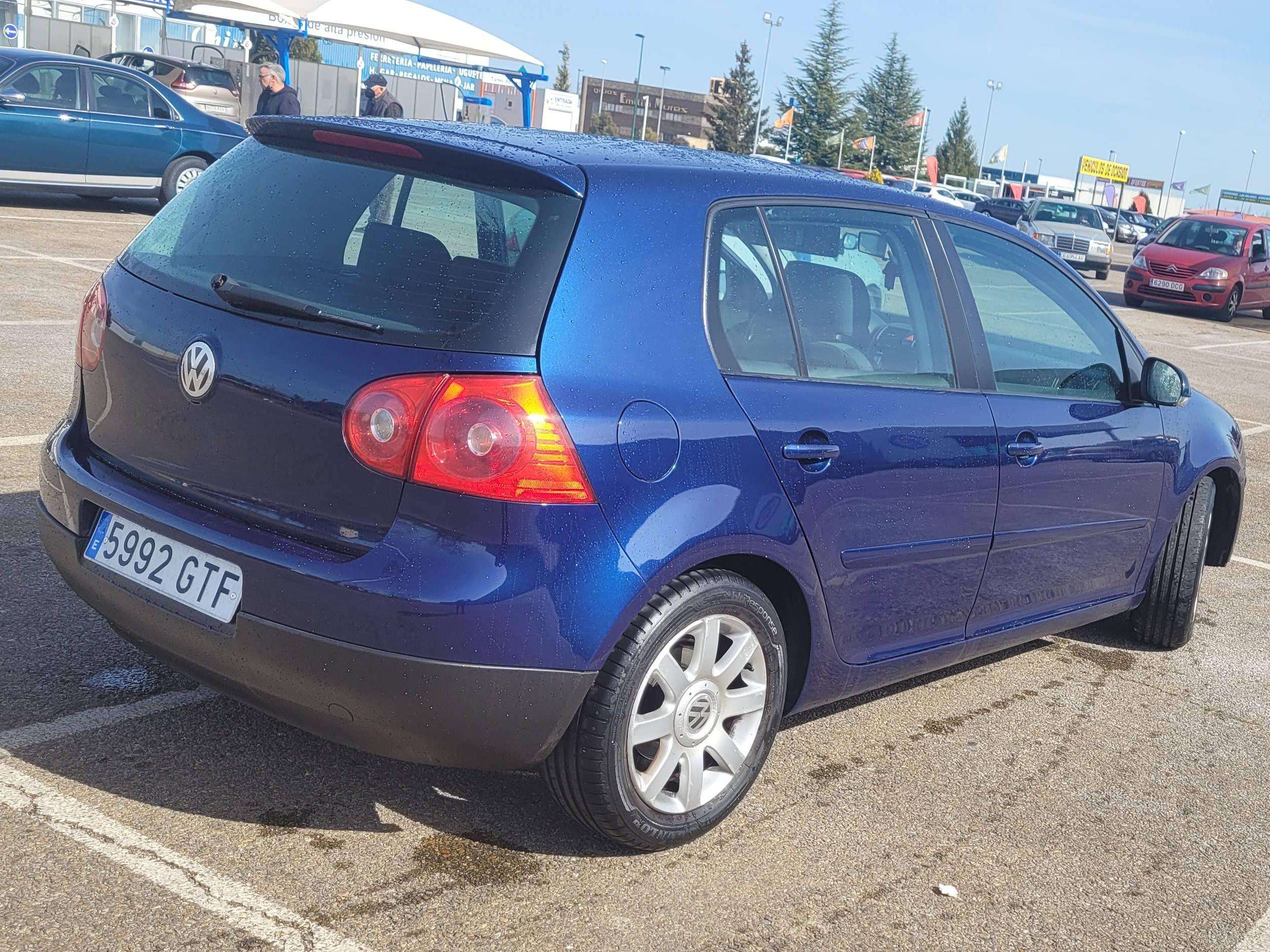 Volkswagen Golf Golf 2.0TDI CR Sport 4Motion 140 Sport - foto 1