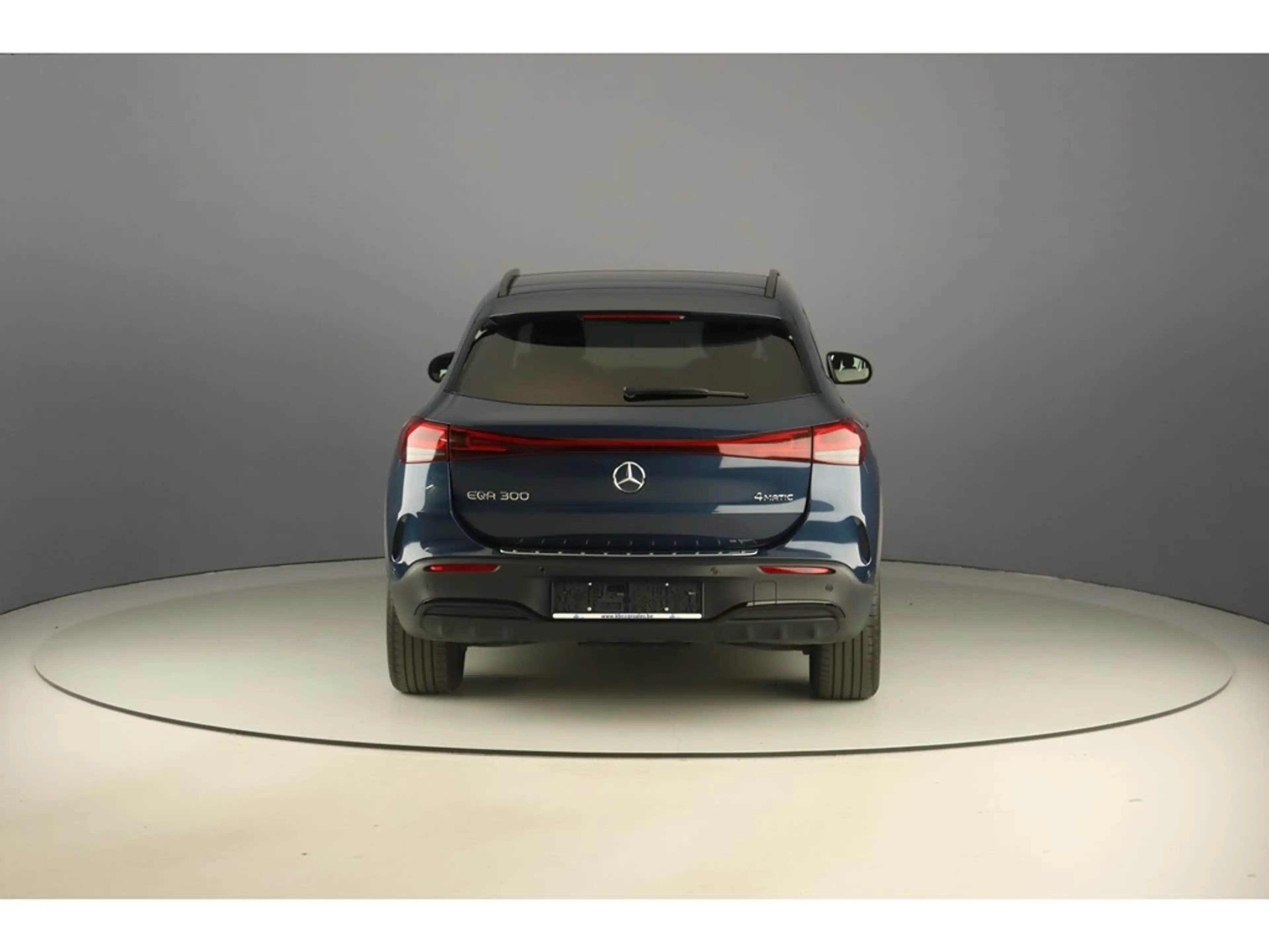 Mercedes-Benz EQA 300 4MATIC 228pk AMG-Line Pack Premium — photo 4