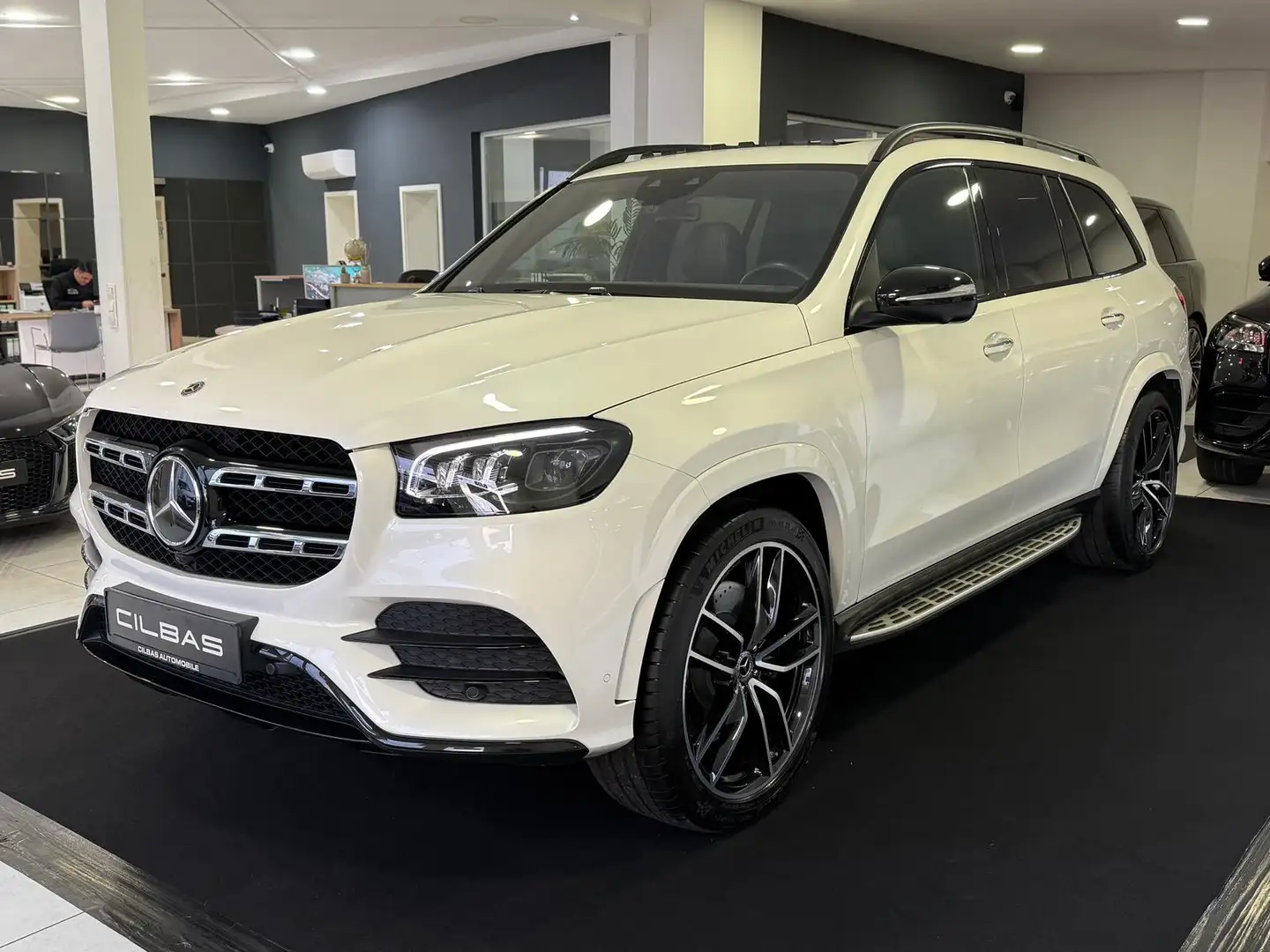 Mercedes-Benz GLS 400 d 4M AMG*PANO*HUD*DISTR.*AHK*360*MASSAGE Alb - 2