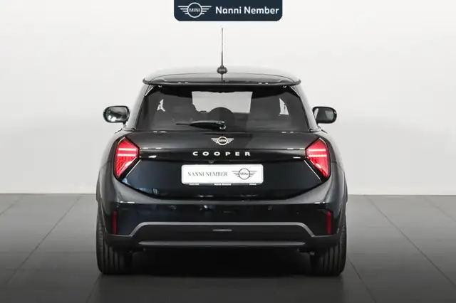 Mini Cooper Cooper view 4