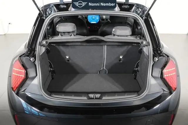 Mini Cooper Cooper view 18