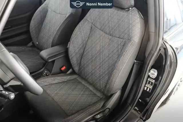 Mini Cooper Cooper view 14