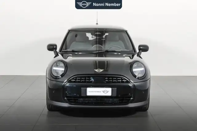 Mini Cooper Cooper view 2