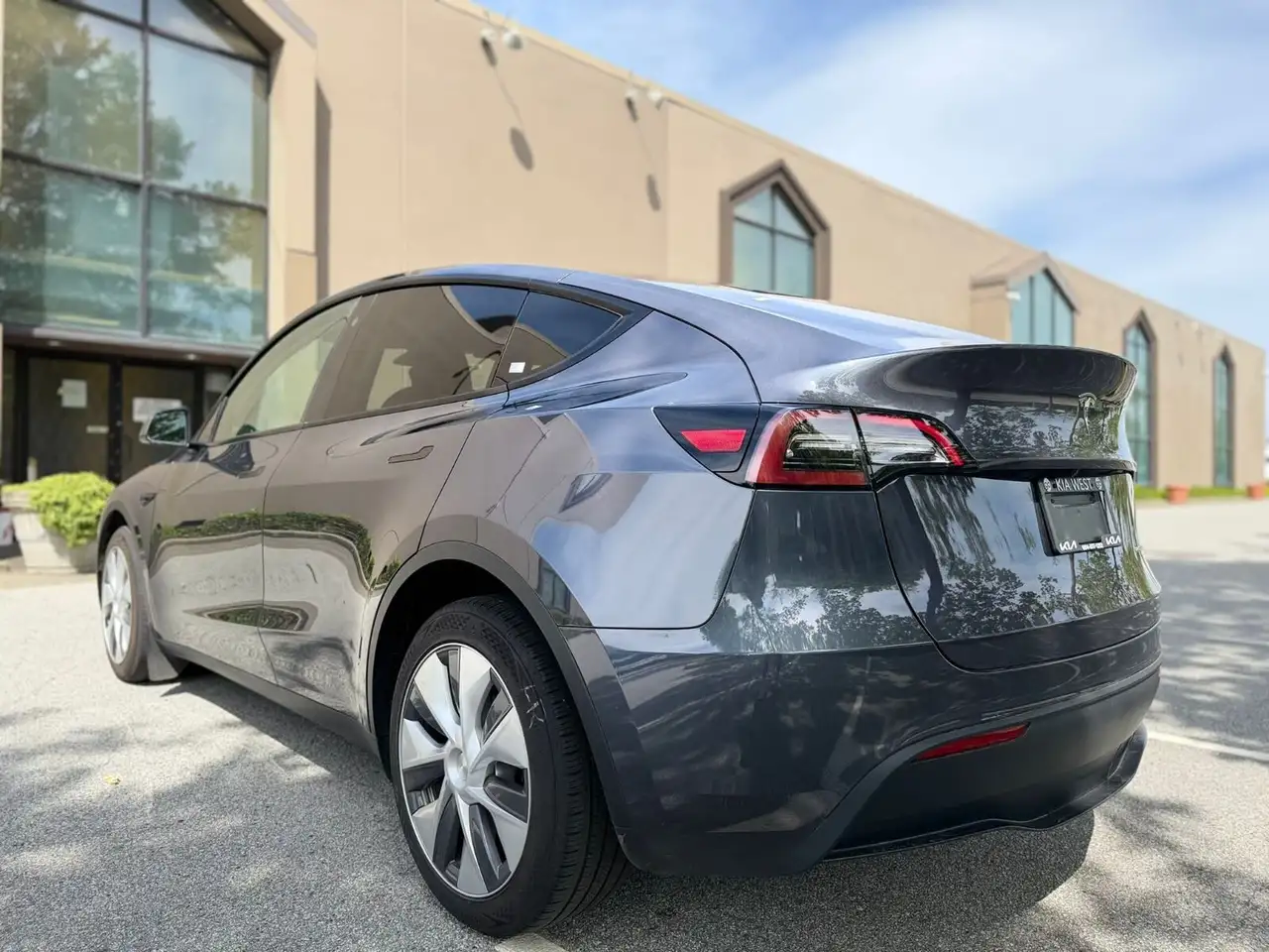 Tesla Model Y fotografie Tesla Model Y