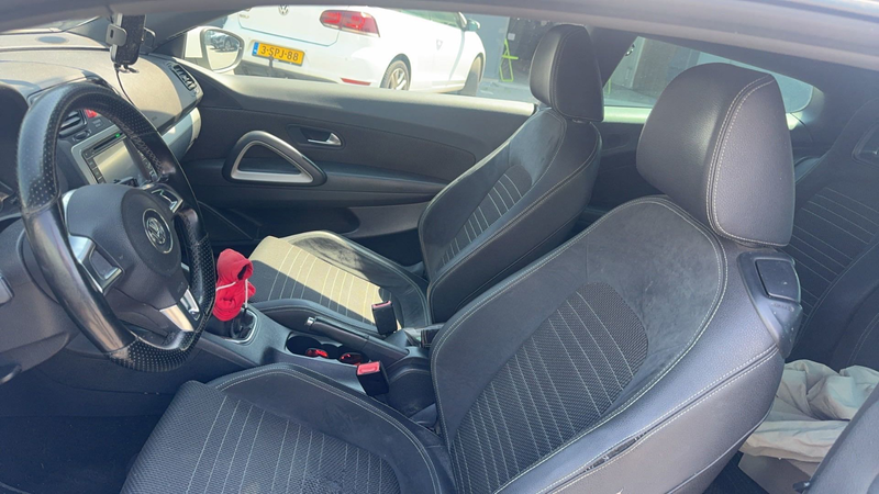Volkswagen Scirocco 2.0 TSI Highline — photo 4