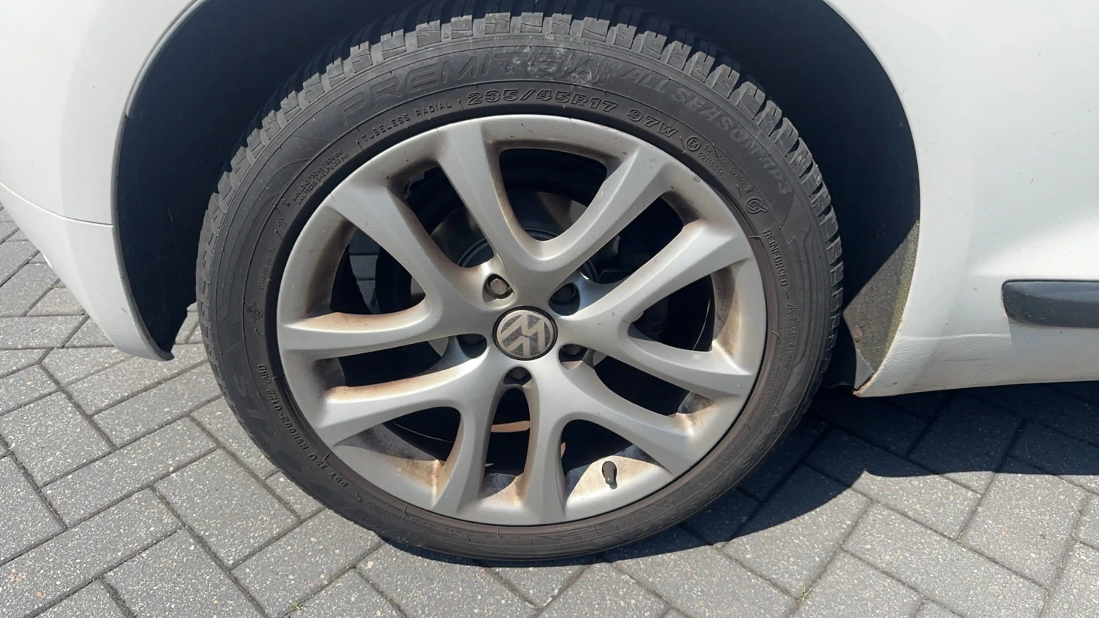 Volkswagen Scirocco 2.0 TSI Highline — photo 15