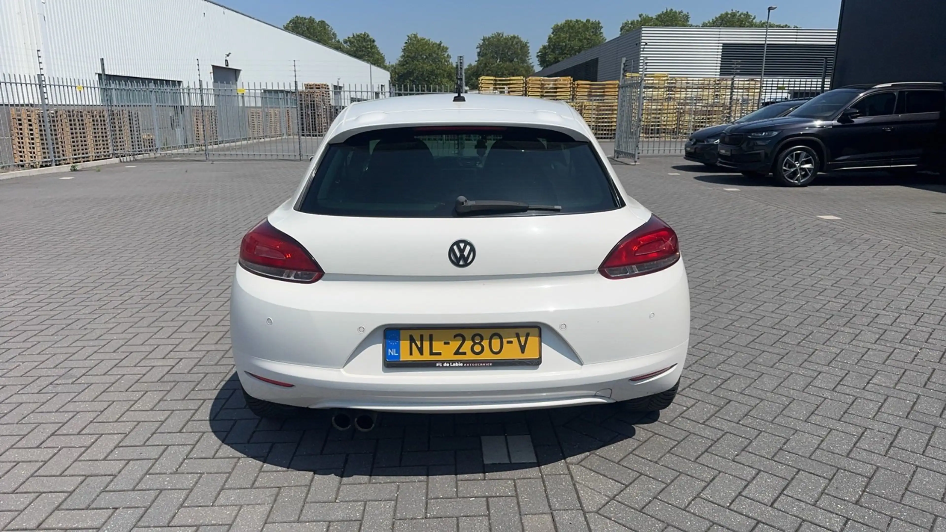 Volkswagen Scirocco 2.0 TSI Highline — photo 6