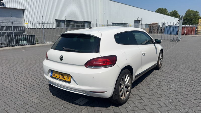 Volkswagen Scirocco 2.0 TSI Highline — photo 5