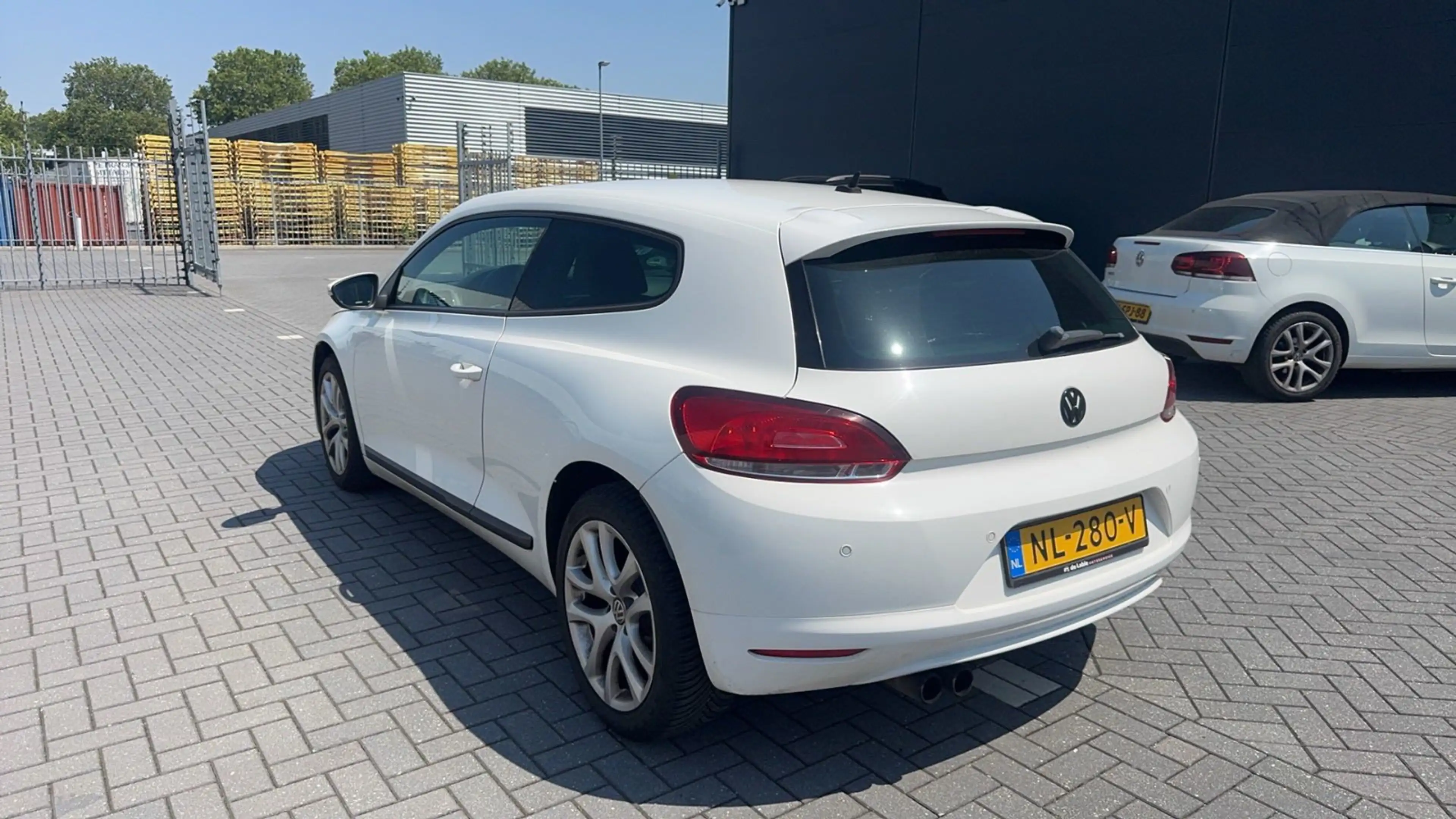 Volkswagen Scirocco 2.0 TSI Highline — photo 8