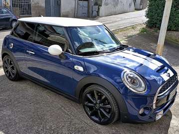 Mini IV F55-F56 2014 2.0 Hype 3p auto