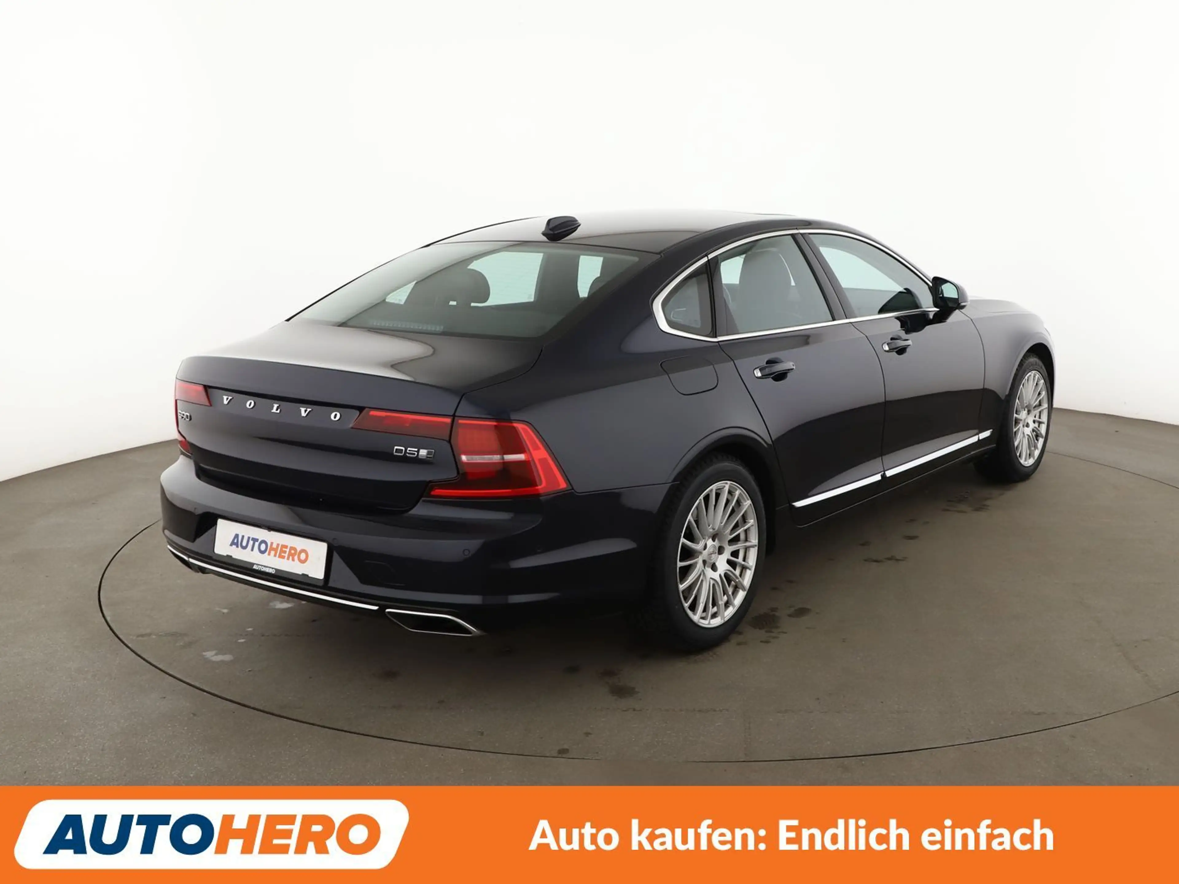 Volvo S90 2.0 D5 Inscription AWD Aut.*NAVI*LED*ACC*360°*PDC* — photo 6