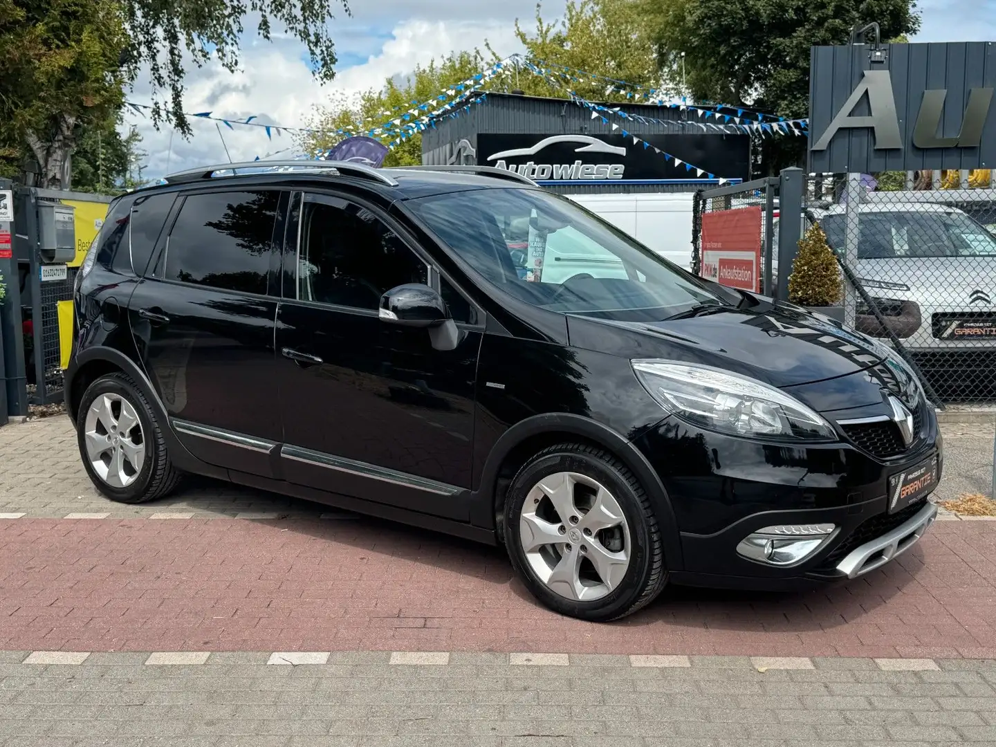 Renault Scenic III BOSE Edition X-MOD*Panorama*Navi*AHK* Schwarz - 1