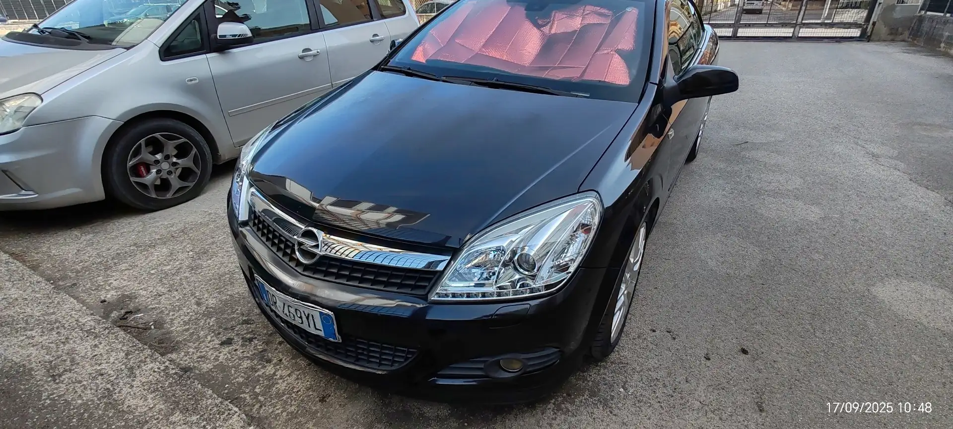 Opel Astra Twintop 1.9 cdti Enjoy 6m - 2