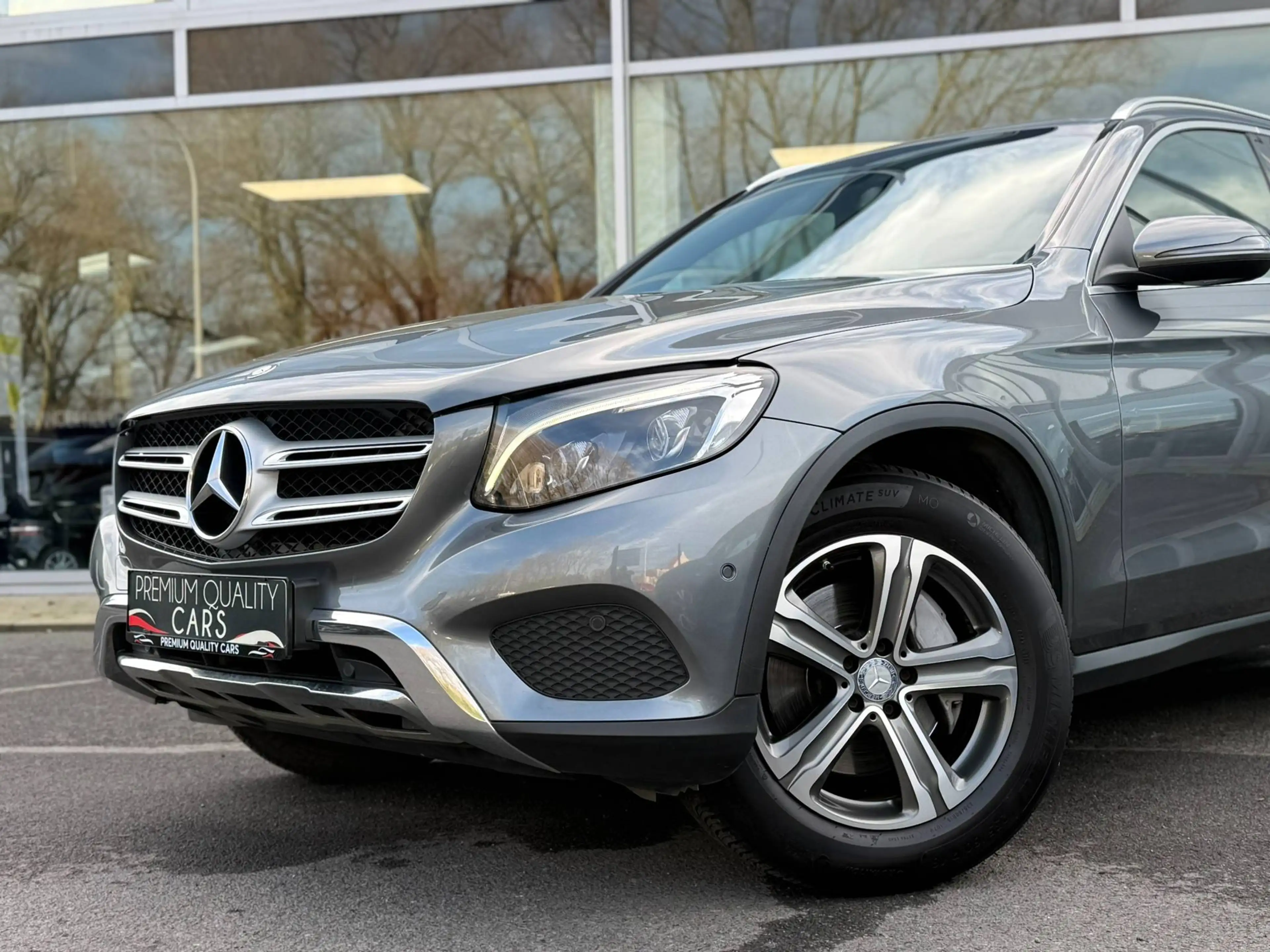 Mercedes-Benz GLC 250 4MATIC / TREKHAAK / ZETELVERWARMING / LEDER / NAVI — photo 2