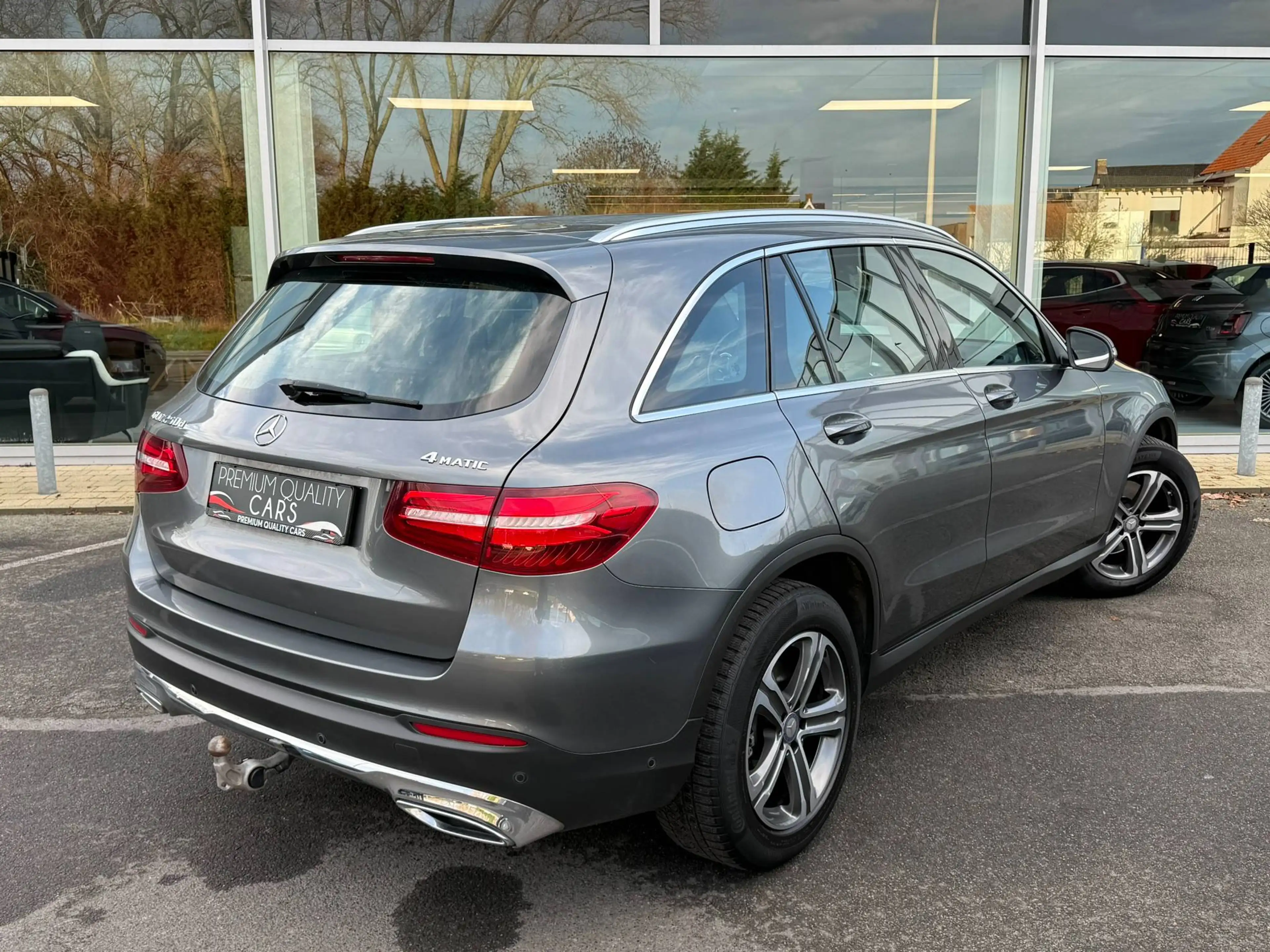 Mercedes-Benz GLC 250 4MATIC / TREKHAAK / ZETELVERWARMING / LEDER / NAVI — photo 6