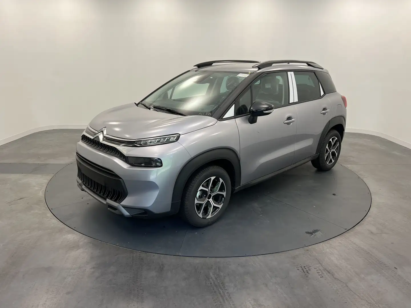 Citroen C3 Aircross BlueHDi 110 S\u0026amp;S BVM6 Plus Gris - 1