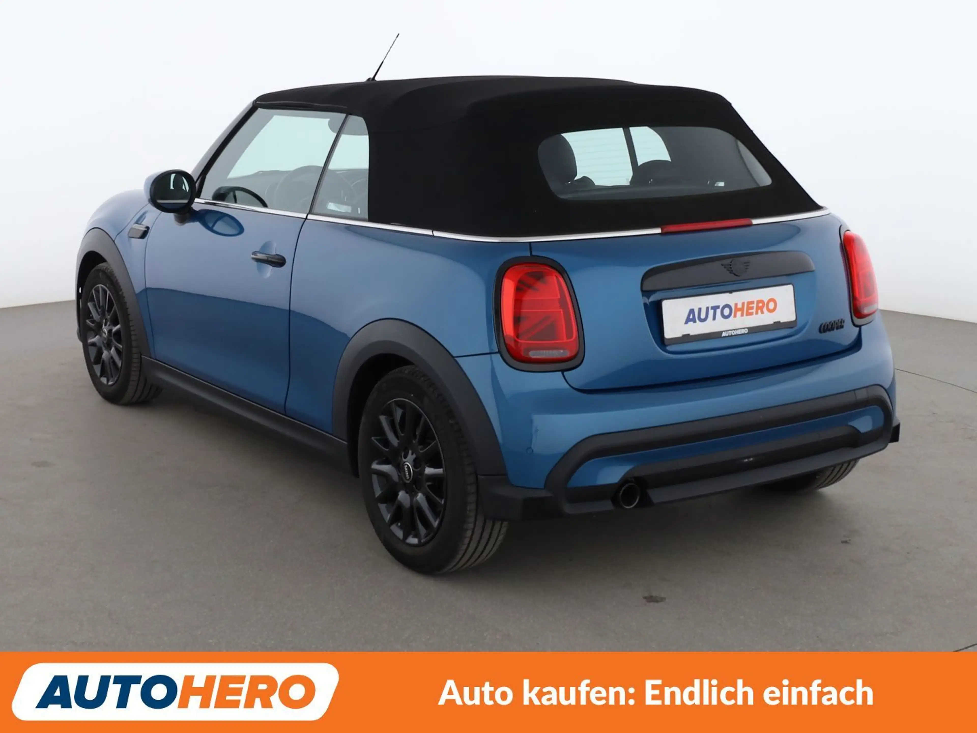 MINI Cooper Cabrio Cooper Classic Trim Aut.*LED*TEMPO*PDC*SHZ*BT* — photo 4