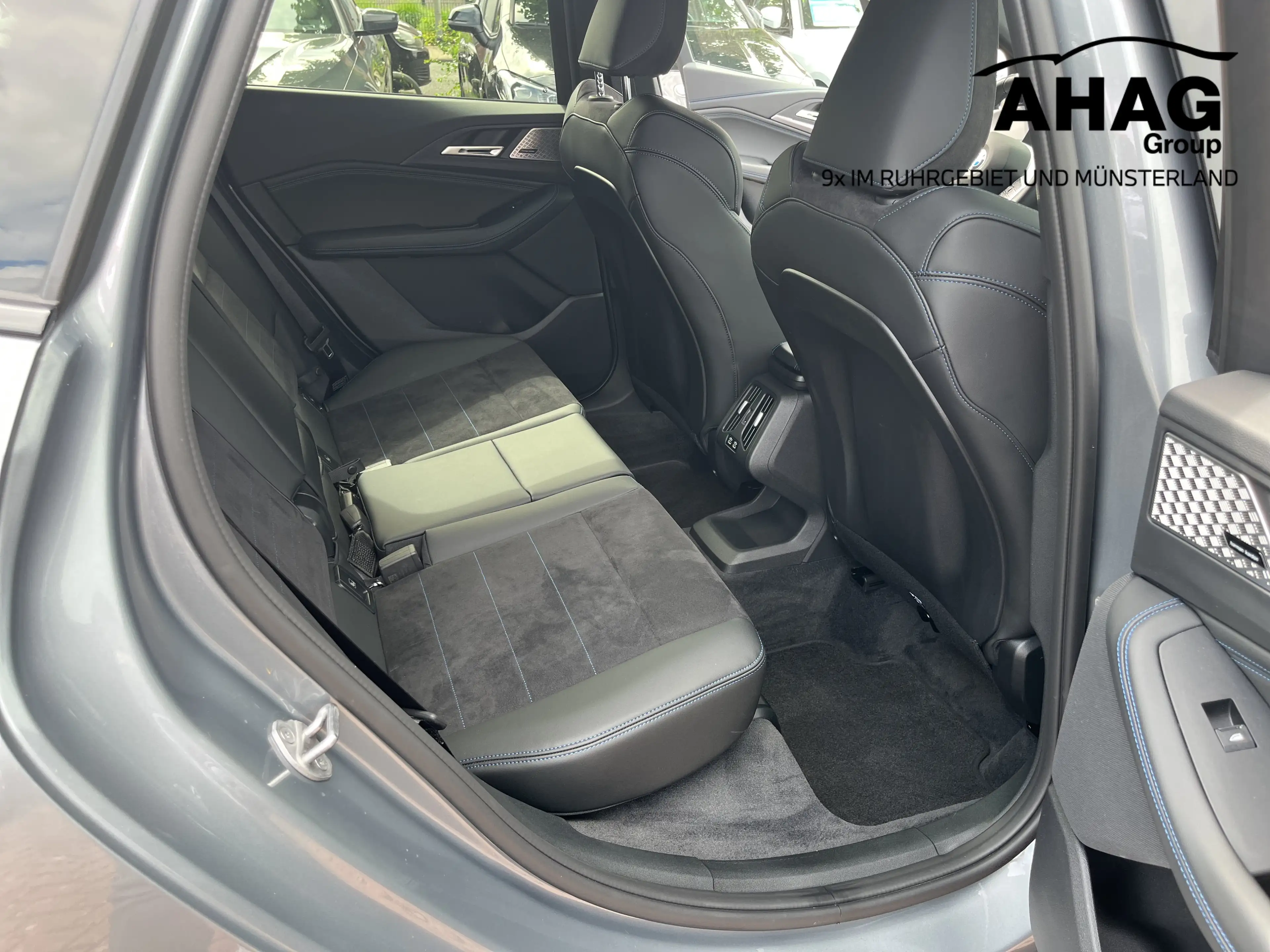 BMW 223 d xDrive Active Tourer — photo 15