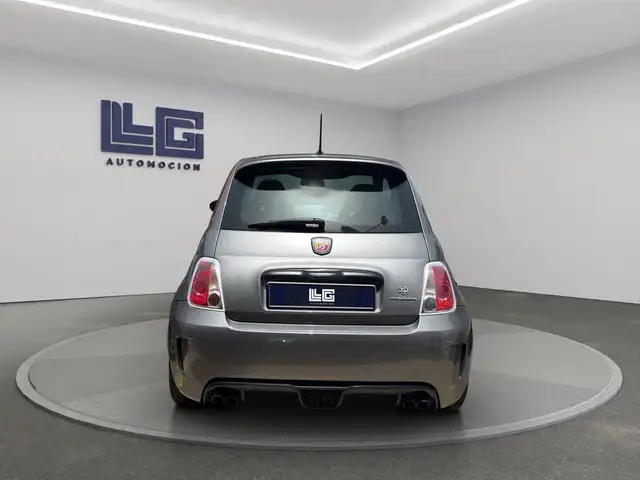 Abarth 595 view 4