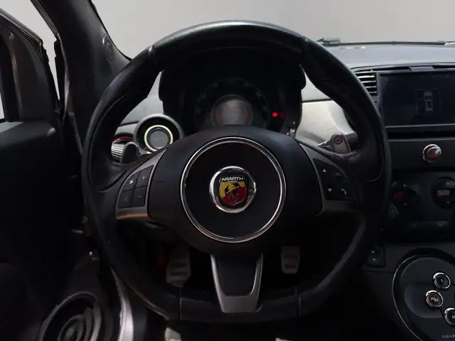 Abarth 595 view 14