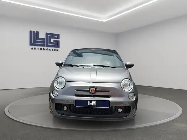 Abarth 595 view 2