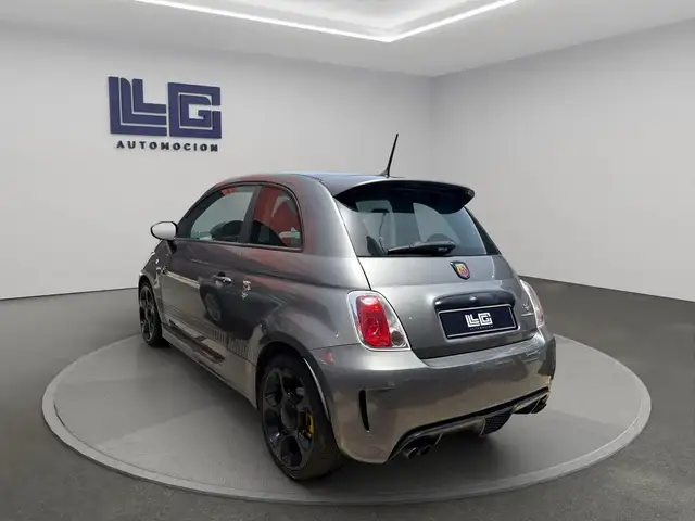Abarth 595 view 9