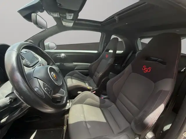 Abarth 595 view 7