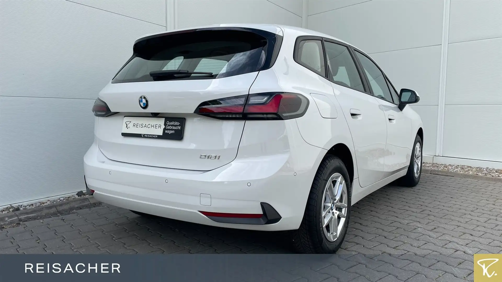 BMW 218 Navi,adLED,RFK,Keyl.,Lenkhz. Weiß - 2